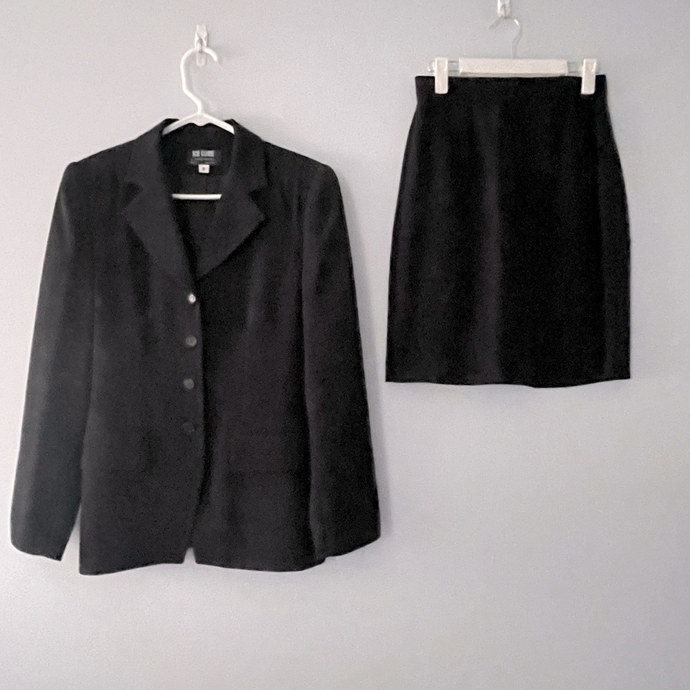 Ice Cube 2 piece women’s suit